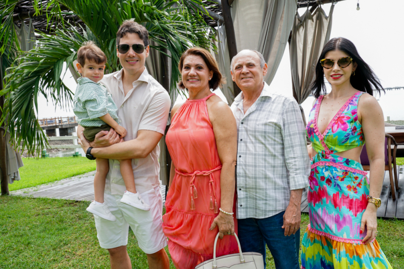 Biênio finalizado - Almoço marca despedida do desembargador Glaydson Pontes da vice-presidência e da corregedoria do TRE-CE