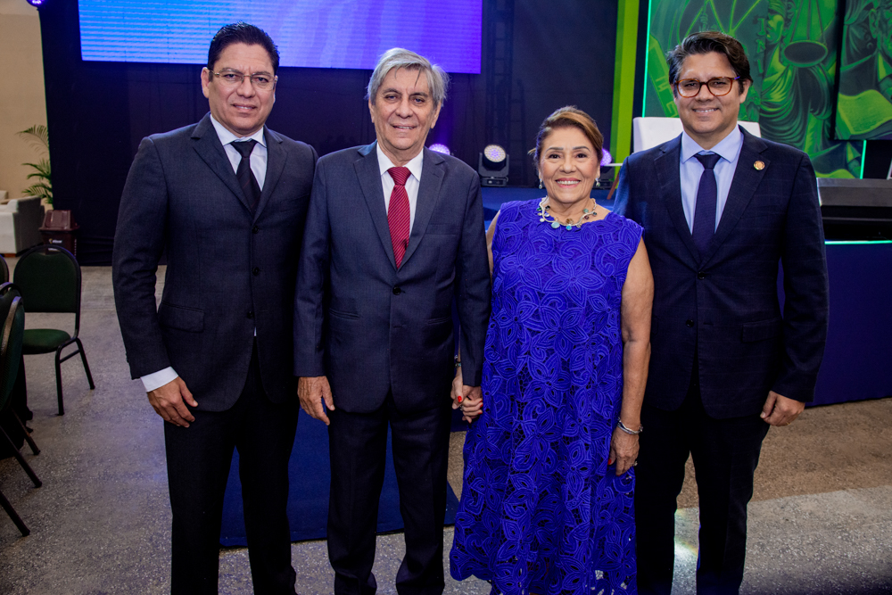 Henrique Daniel, Sabino Henrique Carvalho, Auxiliadora Carvalho E Leonardo Carvalho