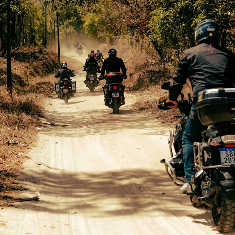BMW Haus oferta curso para quem tem moto Bigtrail e está aberto para outras marcas