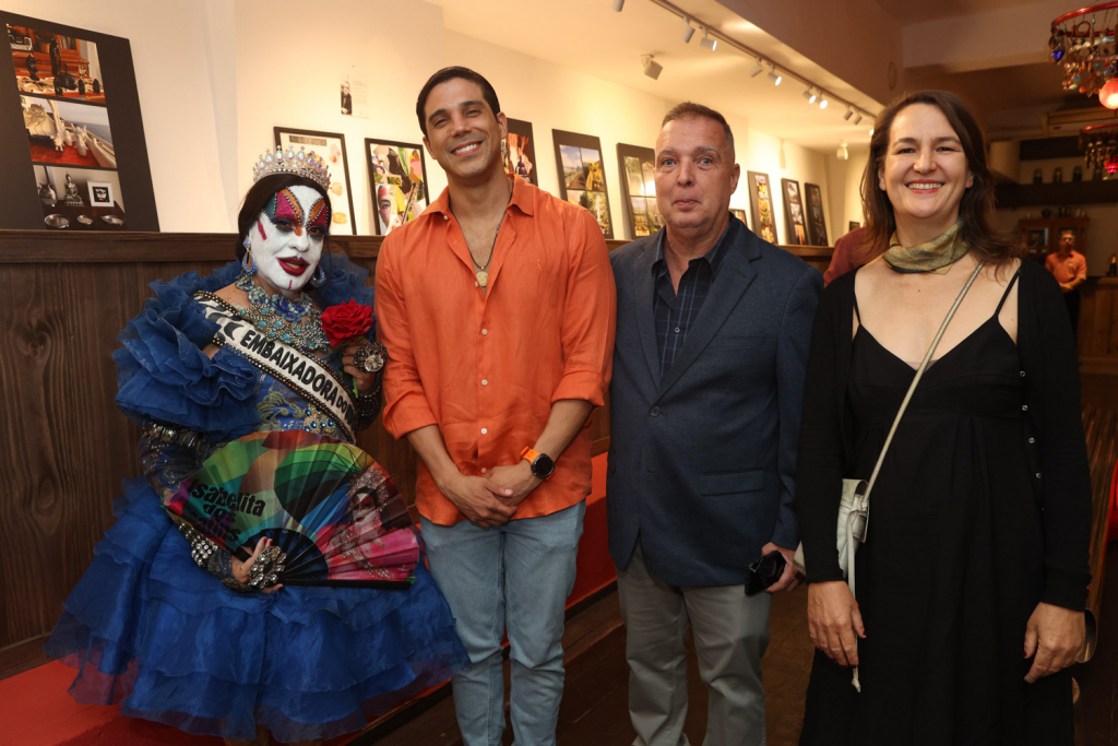 Isabelita, Ruben Arguelles, Bayard E Martina