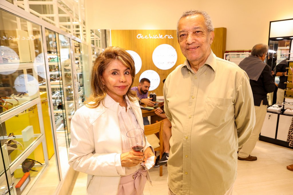 Janete Pinheiro E Amaro Leandro