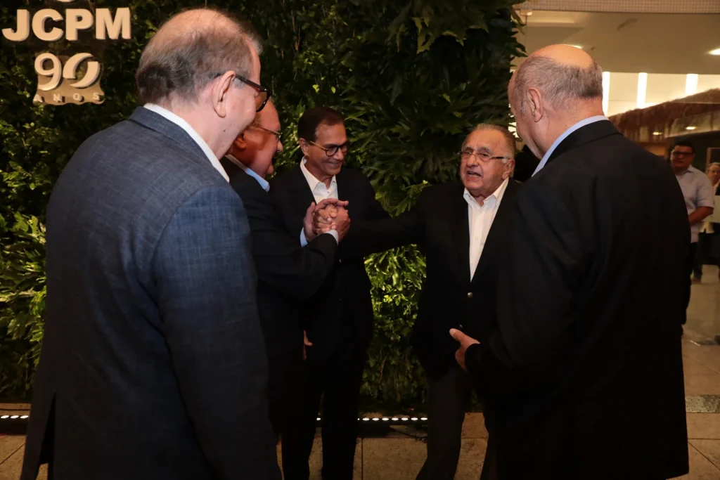 Joao Carlos Paes Mendonca 34439091