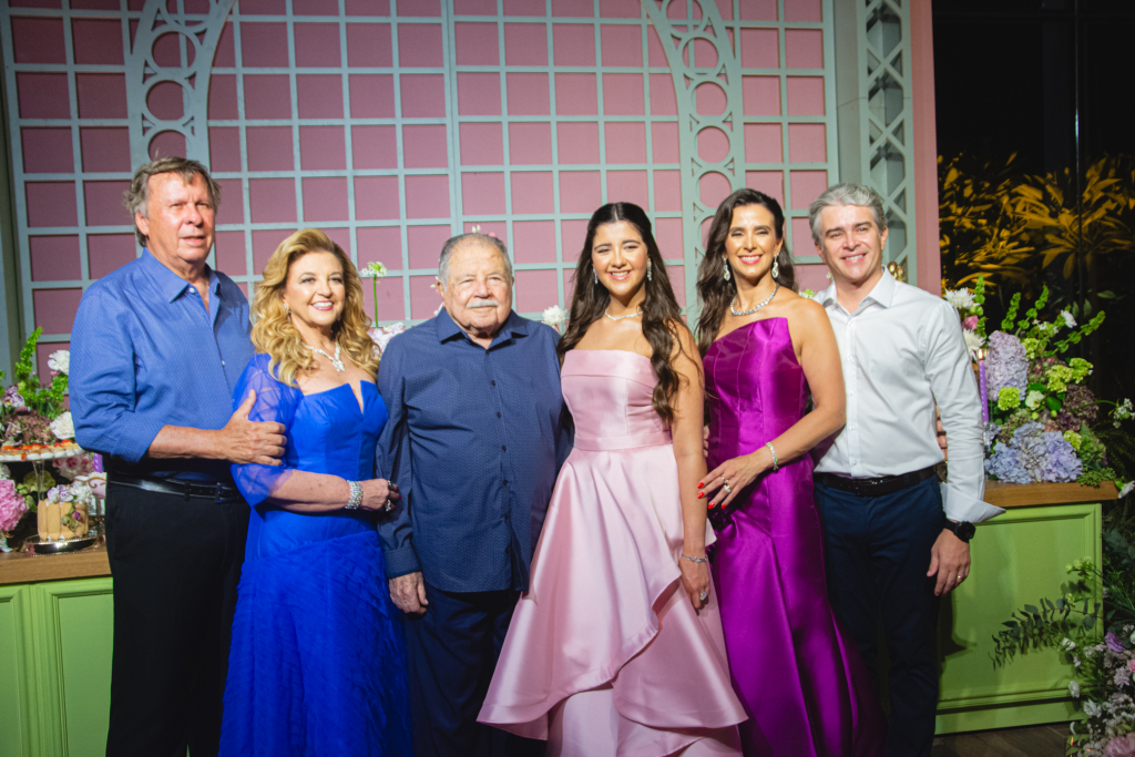 Jose Simoes, Jacqueline Simoes, Deib Otoch, Katherine Otoch, Vivian Barbosa E Ronaldo Barbosa