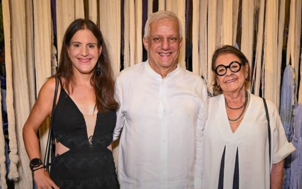 Júlia, Edinho E Wanda Engel