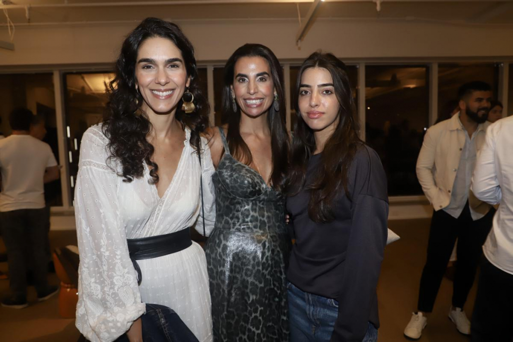 Leticia Veloso, Renata E Joanna Chammas
