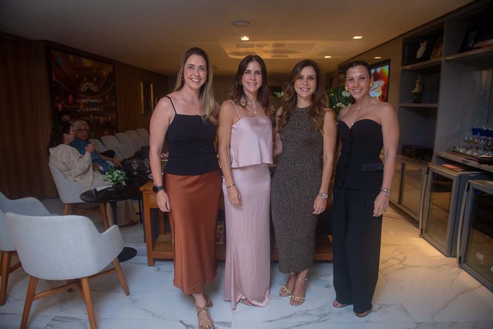 Lia Aragão, Raquel Jucá, Angela Martin E Lara Jucá (2)