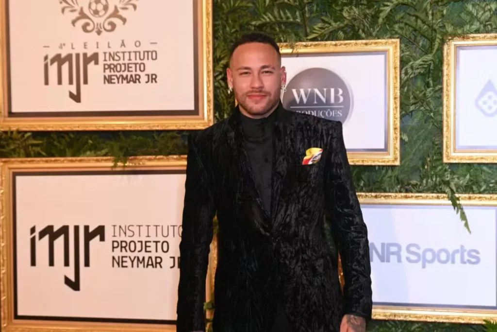 Life Neymar Usou A Bandeira Do Rio Grande Do Sul No Bolso De Seu Paleto
