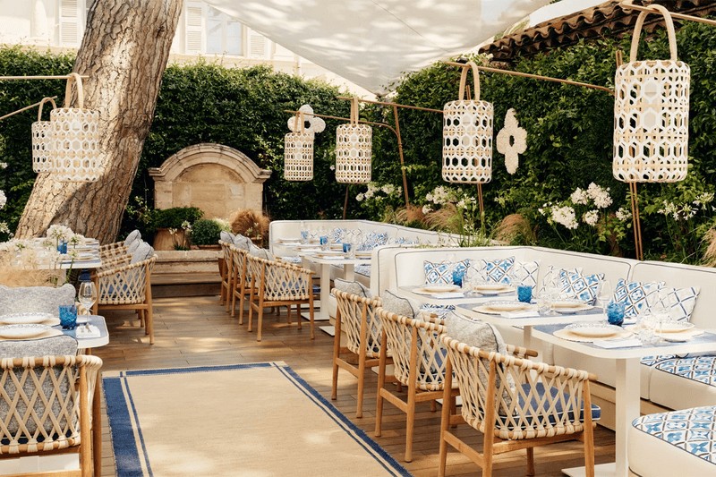 Louis Vuitton St Tropez