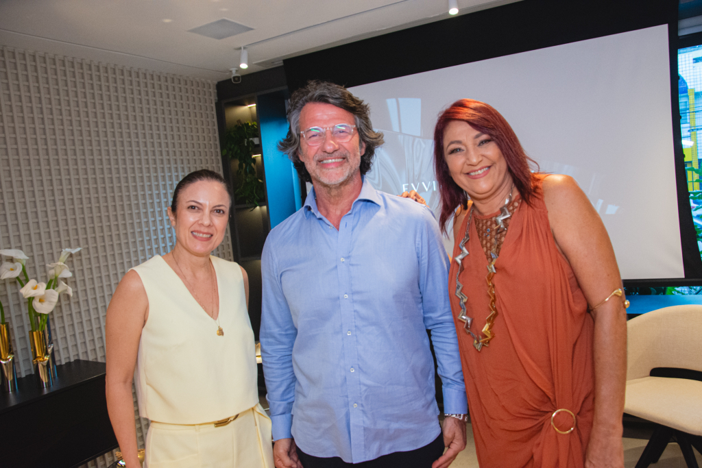 Manoela Correa, Rubens Simoes E Fernanda Melo