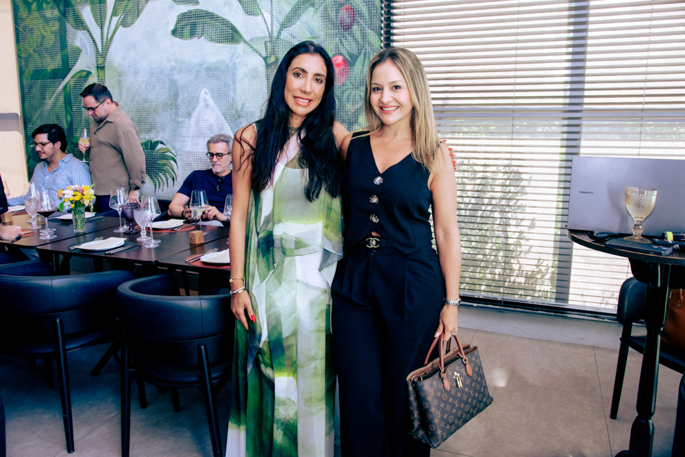 Mariana Amaral E Claryanne Aguiar