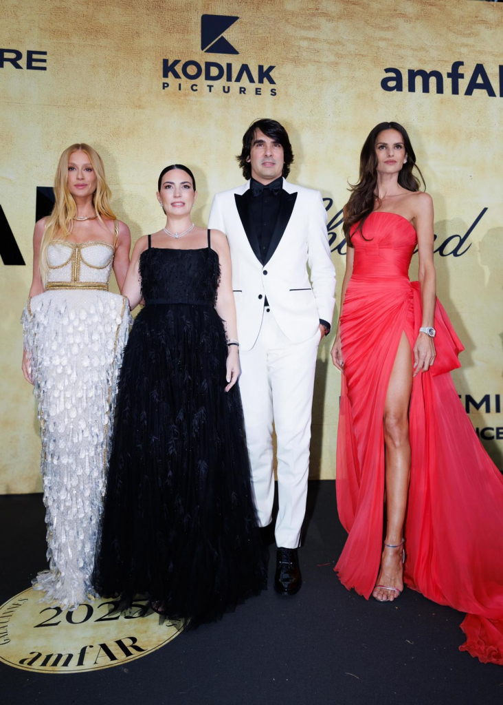 Marina Ruy Barbosa, Dani Romani, Diego Fernandes E Izabel Goulart No Gala Beneficente Amfar, Em Cannes Foto @patrickhagot (2)