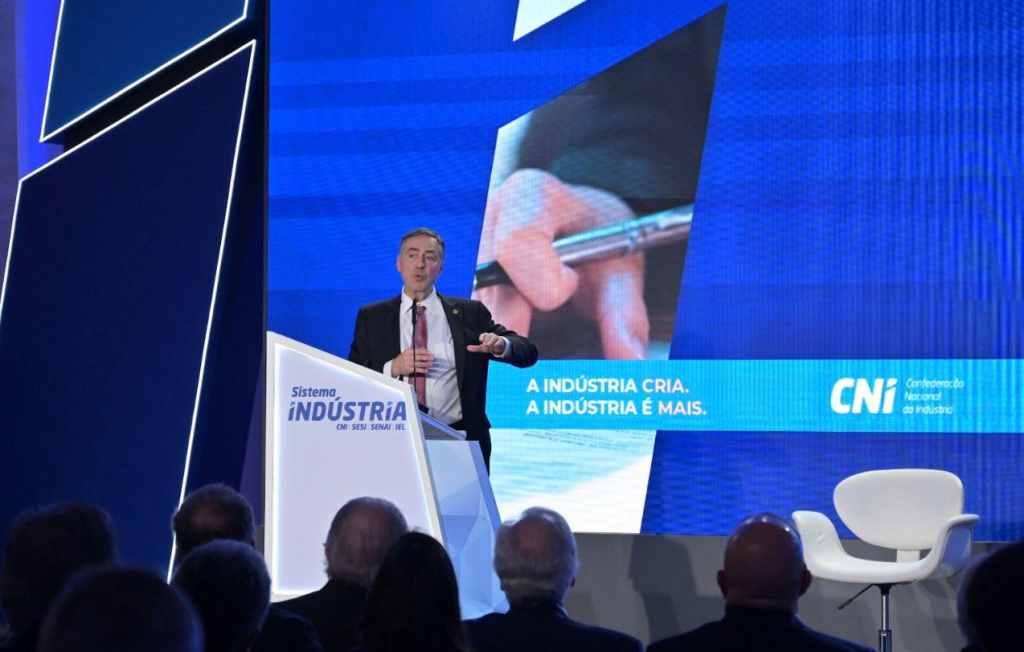Ministro Barroso No Evento De Comemoração Do Dia Da Indústria