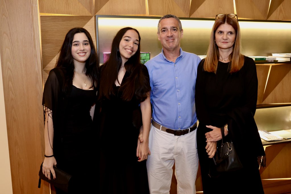 Monica Souza, Hudson De Moraes, Carolina Dias E Bruna Barreat