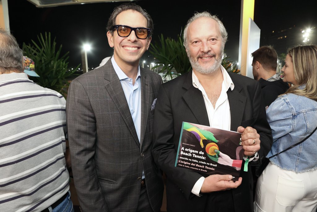 Netto Moreira E Cônsul Da Itália Massimiliano Iachinni