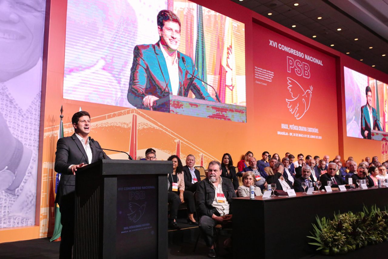 PSB abre Congresso e se prepara para eleger João Campos como novo presidente do partido