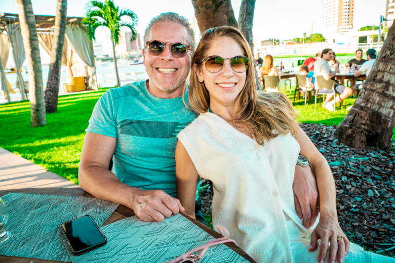 Chill time - Feriado movimenta o Iate Clube de Fortaleza com música e vibe de verão