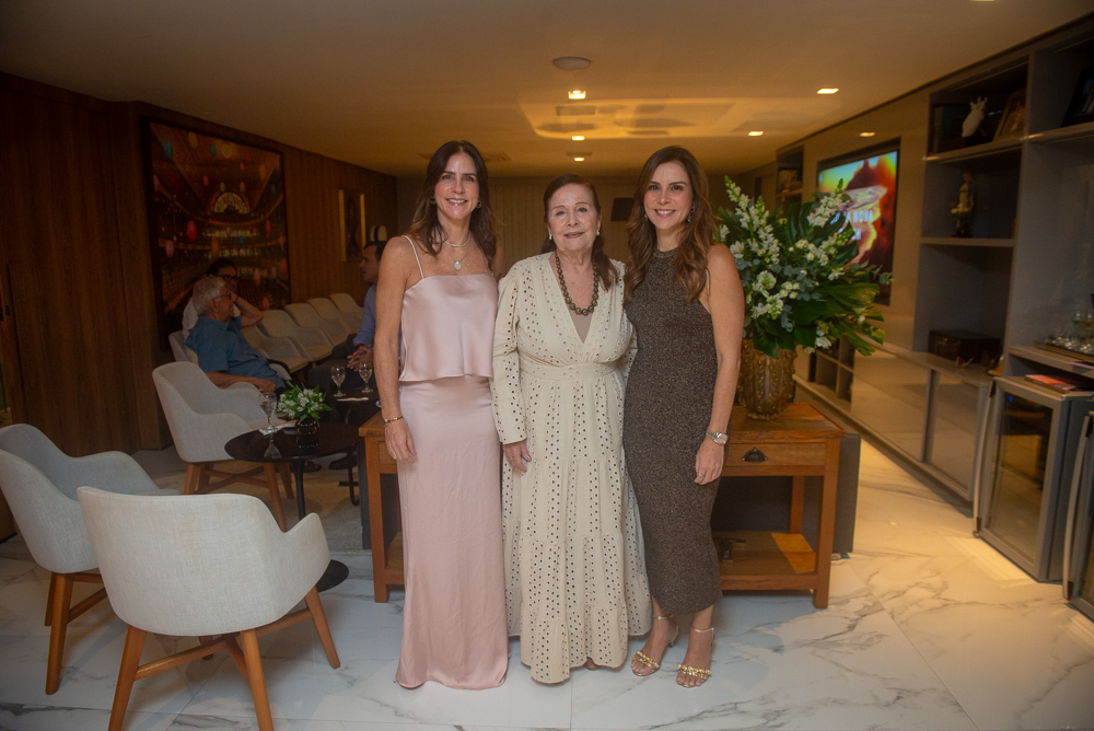 Raquel Jucá, Ster Weyne E Lara Jucá (2)