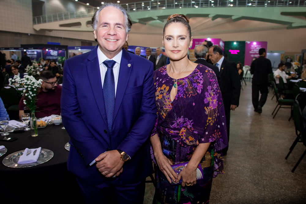 Ricardo Bacelar E Manoela Queiroz Bacelar