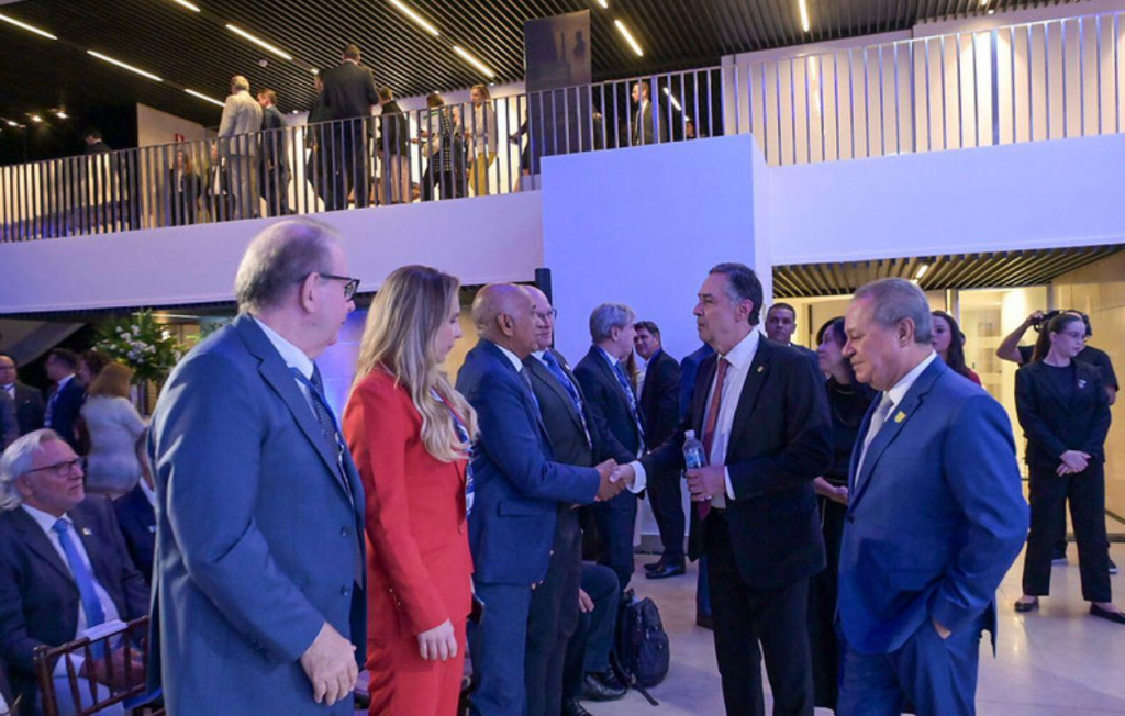 Ricardo Cavalcante No Evento De Comemoração Do Dia Da Indústria