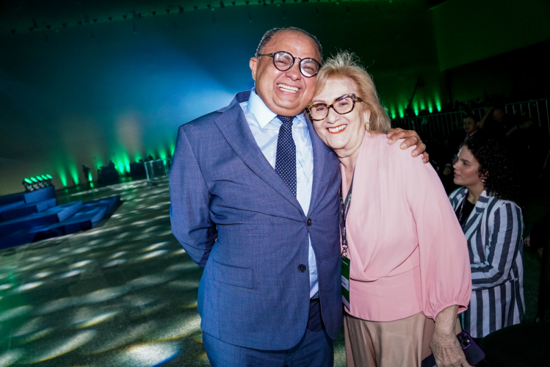 EXCELÊNCIA JURÍDICA - Ministro Teodoro Silva Santos conduz talk sobre improbidade administrativa na ExpoDireito em Fortaleza