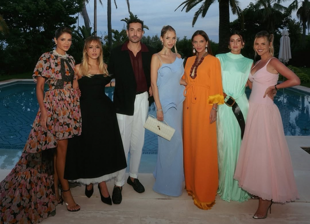 Thassia Naves, Maria Braz, Fernando Bento, Leonie Hanne, Lelê Saddi, Victoria Hamuche Jorgensen E Lara Trussardi Rudge Khouri