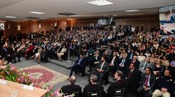 Tre, Posse Auditório,