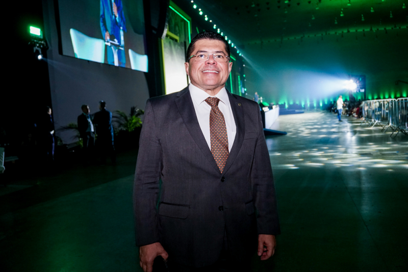 EXCELÊNCIA JURÍDICA - Ministro Teodoro Silva Santos conduz talk sobre improbidade administrativa na ExpoDireito em Fortaleza