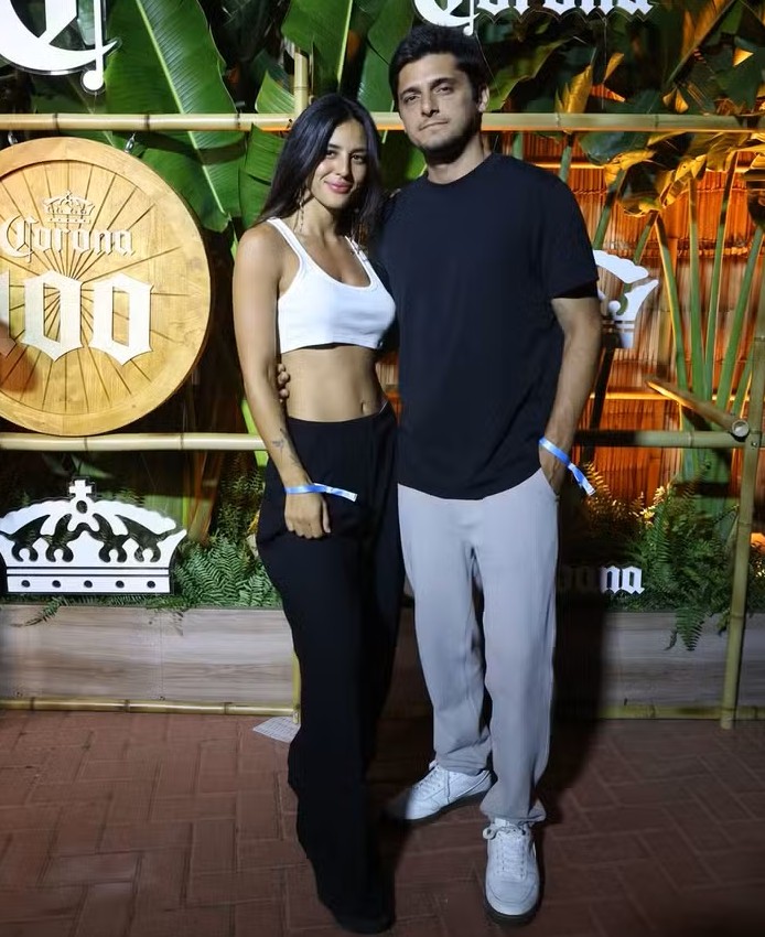 Yanna Lavigne E Bruno Gissoni