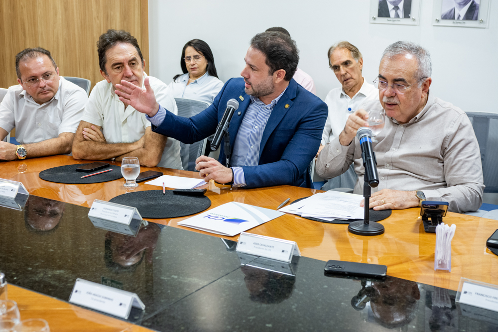 Adahil Júnior, Léo Couto E Assis Cavalcante (2)