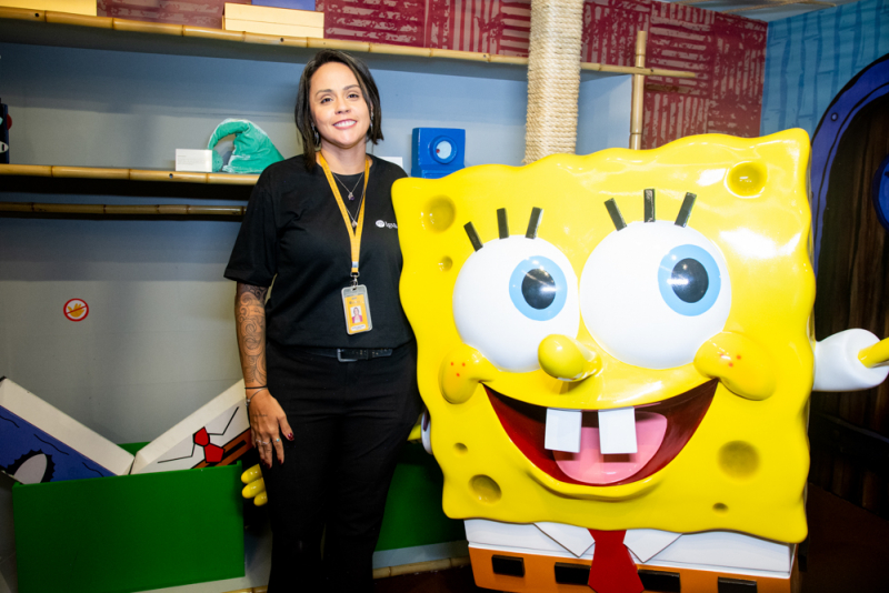 Imersão na Fenda do Biquíni - Iguatemi Bosque inaugura exposição imersiva sobre os 25 anos do Bob Esponja