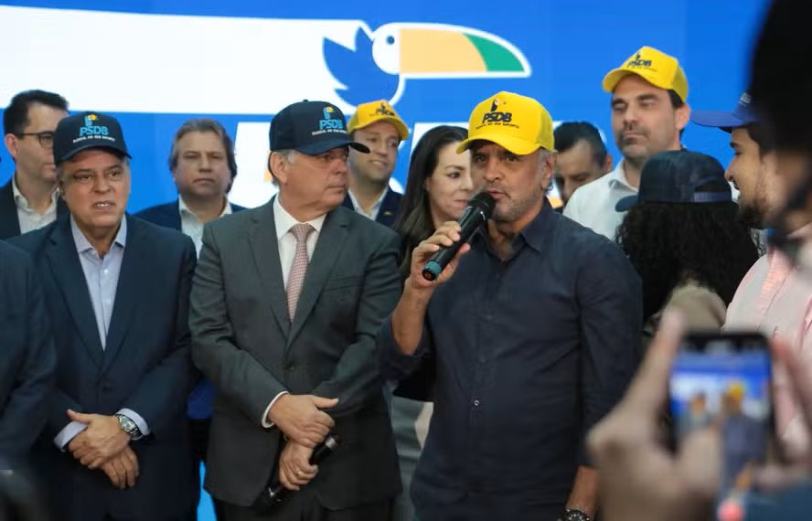 PSDB e Podemos encerram tratativas para união partidária após disputa por liderança