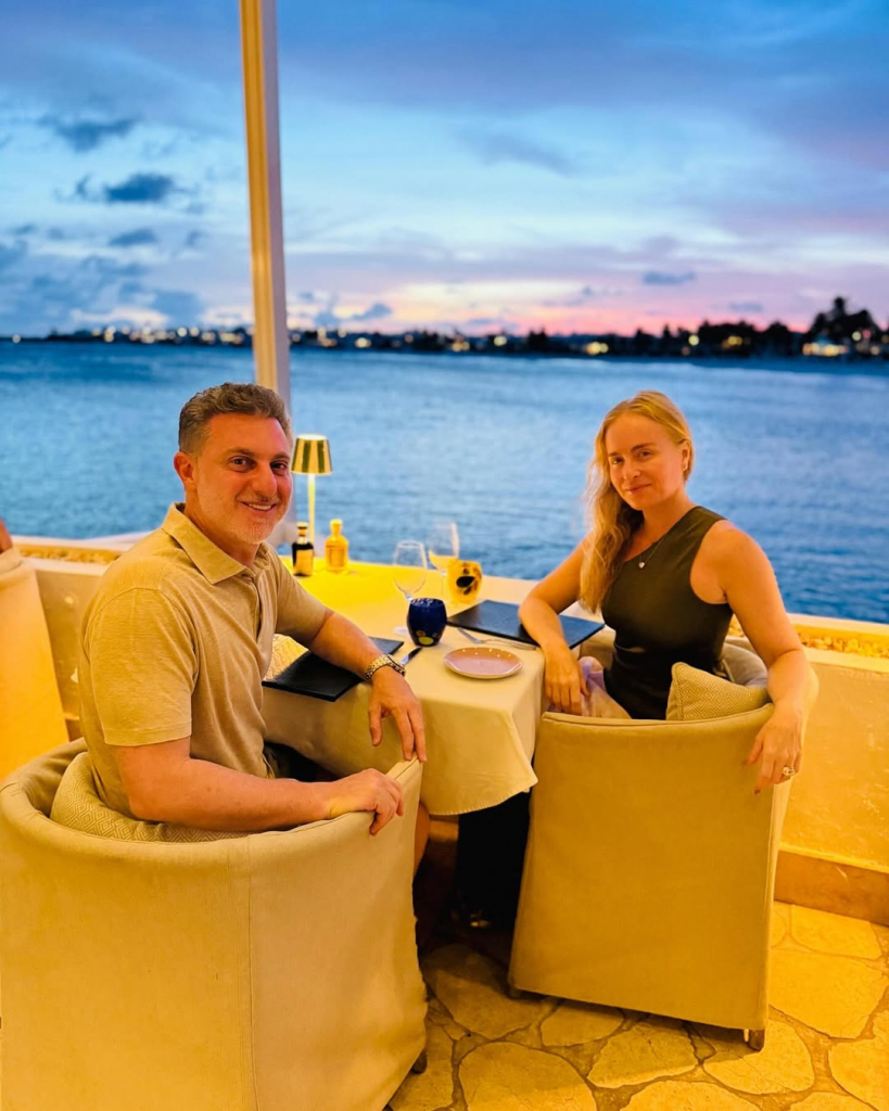 Angélica E Luciano Huck Em Anguilla, No Caribe