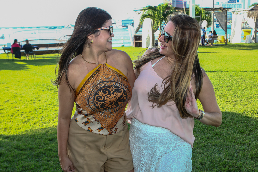 Ayane Almeida E Flavia Parente (1)