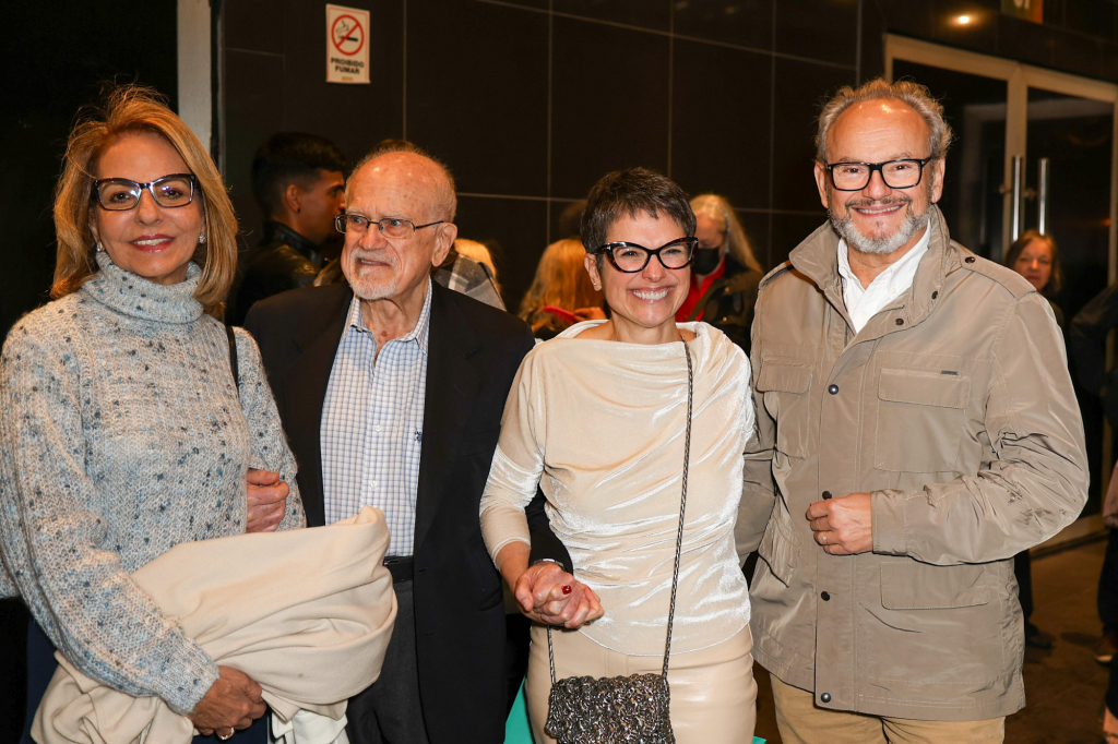 Berenice, Alexandre Annenberg Neto, Sandra Annenberg E Ernesto Paglia (2)