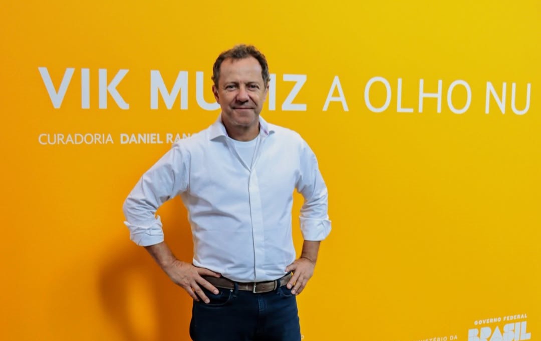 Exposição com obras de Vik Muniz está em cartaz no Instituto Ricardo Brennand, em Recife Exposição com obras de Vik Muniz está em cartaz no Instituto Ricardo Brennand, em Recife