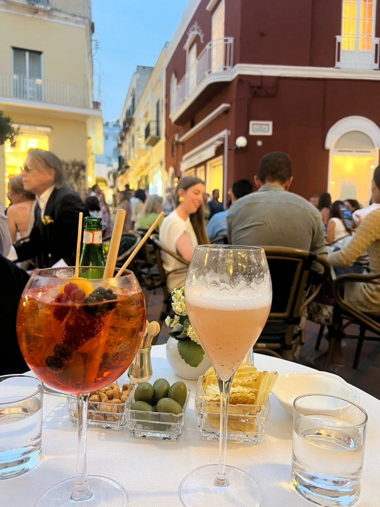 Capri 💛@jacquemus @aquazzura (4)