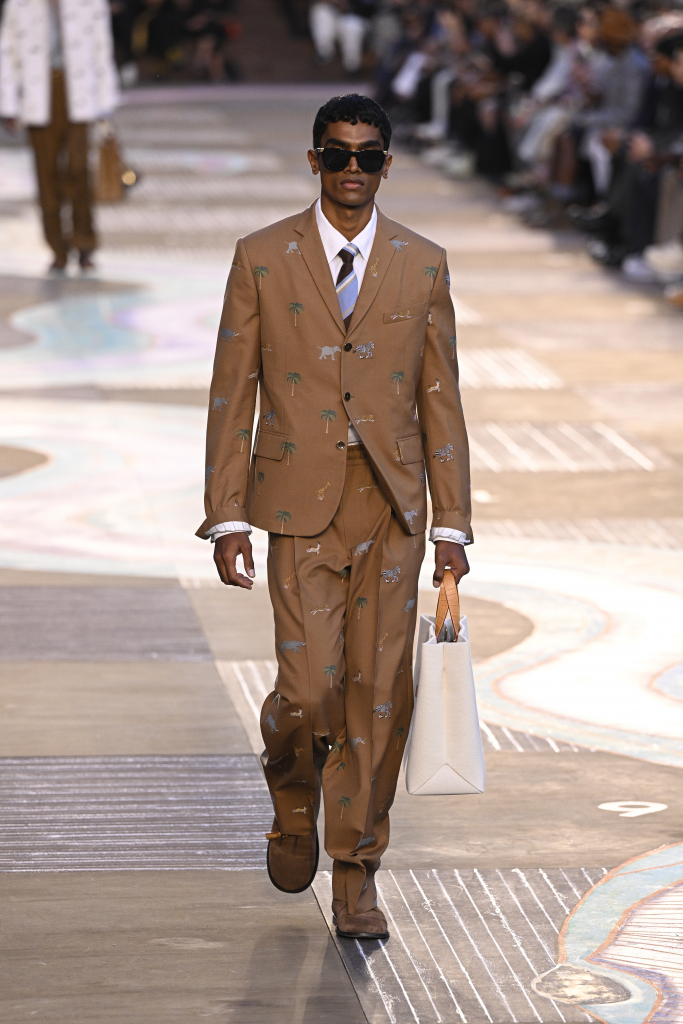 Louis Vuitton: Runway Paris Fashion Week Menswear Spring/summer 2026