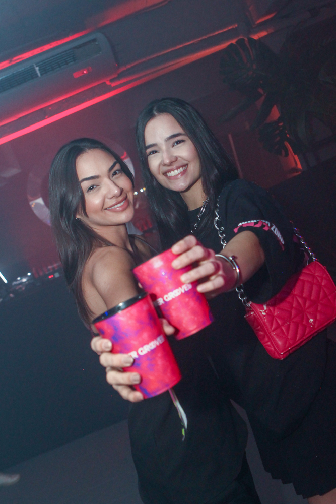 Elisabeth E Isabela Carneiro