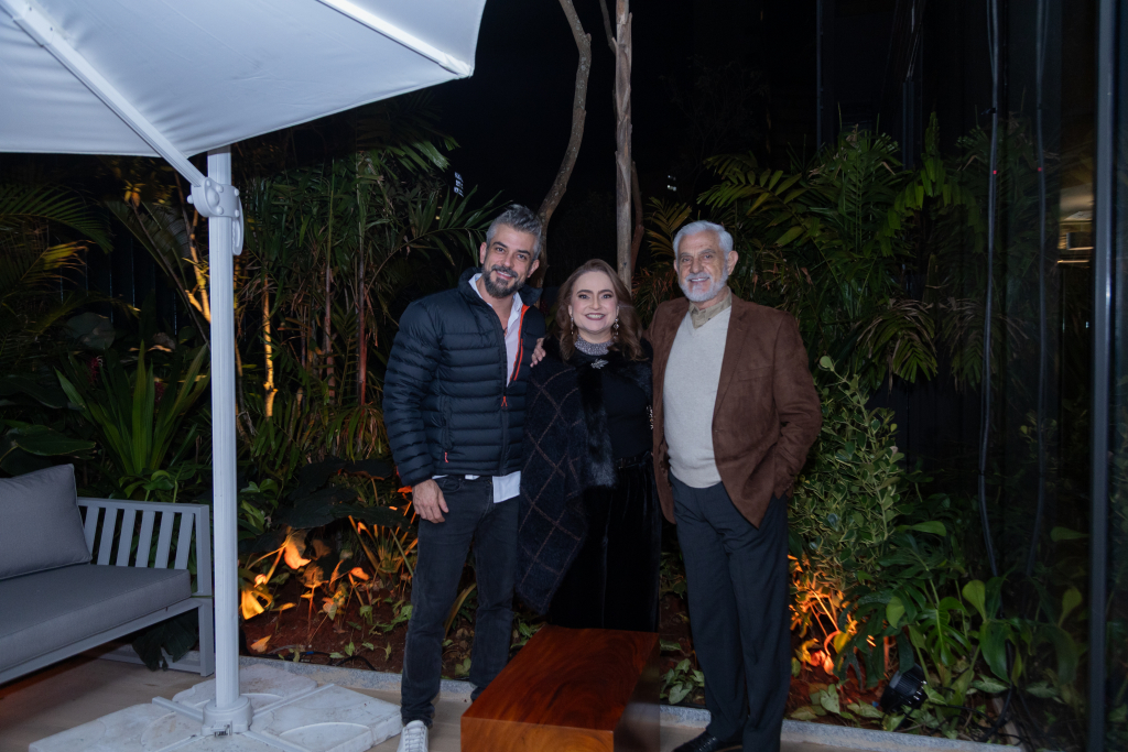 Felipe Abud, Andréa Coelho E Benedito Abud