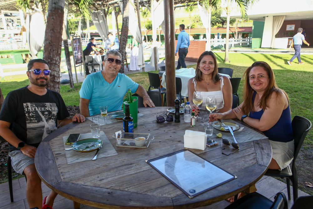 Felipe Santos, Marconi Gomes, Vania Araujo E Lorena Santos (3)