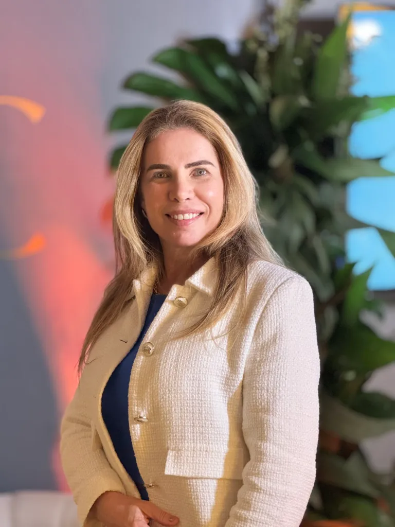 Fotosuemy740315847394398769