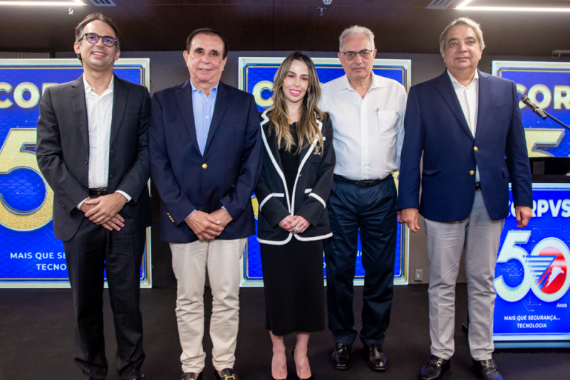 Cinco décadas - Com palestra de William Waack, CORPVS comemora 50 anos de atuação em evento no Gran Marquise