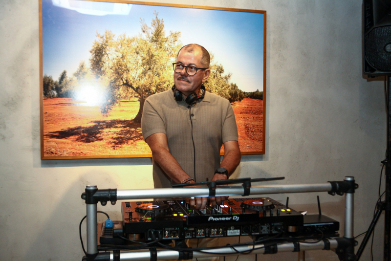 Sessão parabéns - Martinha Assunção reúne amigos e familiares para almoço de aniversário em Fortaleza