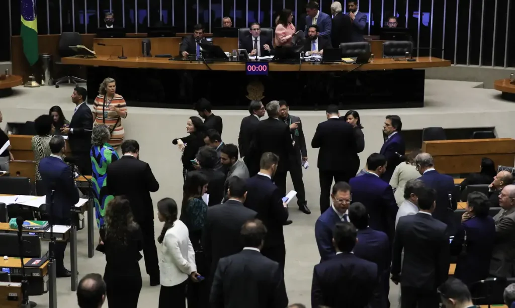 Governo Ainda Avalia Se Vai Ao Supremo Por Iof, Diz Agu Foto Agência Brasil