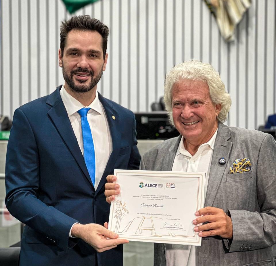 Deputado Guilherme Bismarck destaca valorização do guia de turismo e avanços para o ecoturismo no Ceará Deputado Guilherme Bismarck destaca valorização do guia de turismo e avanços para o ecoturismo no Ceará