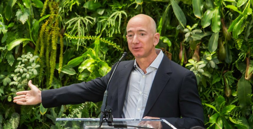 Jeff Bezos Amazon Ok25wq3z549tj23z5zhqw28a8n9xjo7eu9039yio1c