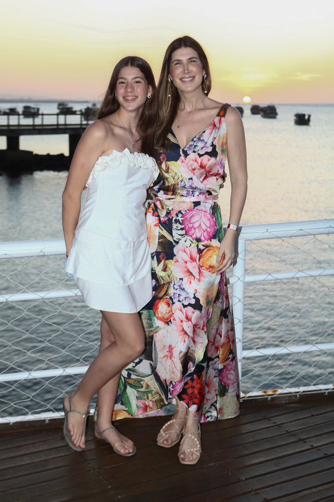 Maria Beatriz E Ticiana De Paula (3)