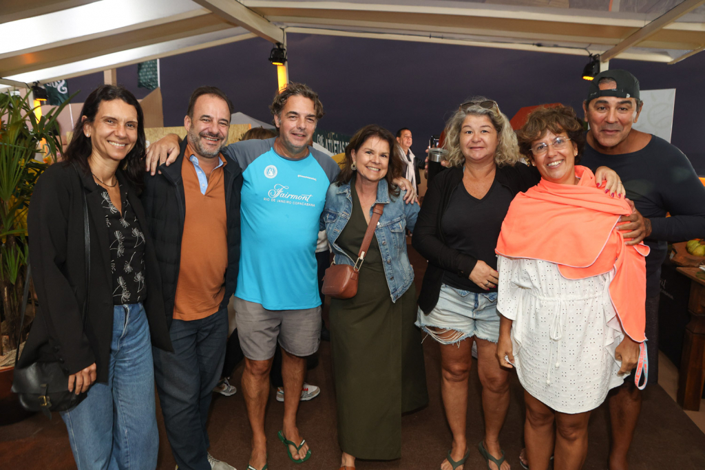 Marize Diegues, Frederic Monnier, Jerôme Dardillac, Patrícia, Adriana Martins, Regina Dardillac E Marcelo Barbosa
