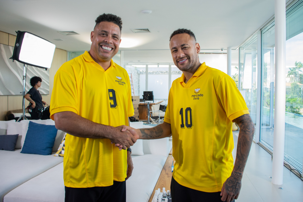 Neymar E Romário 3