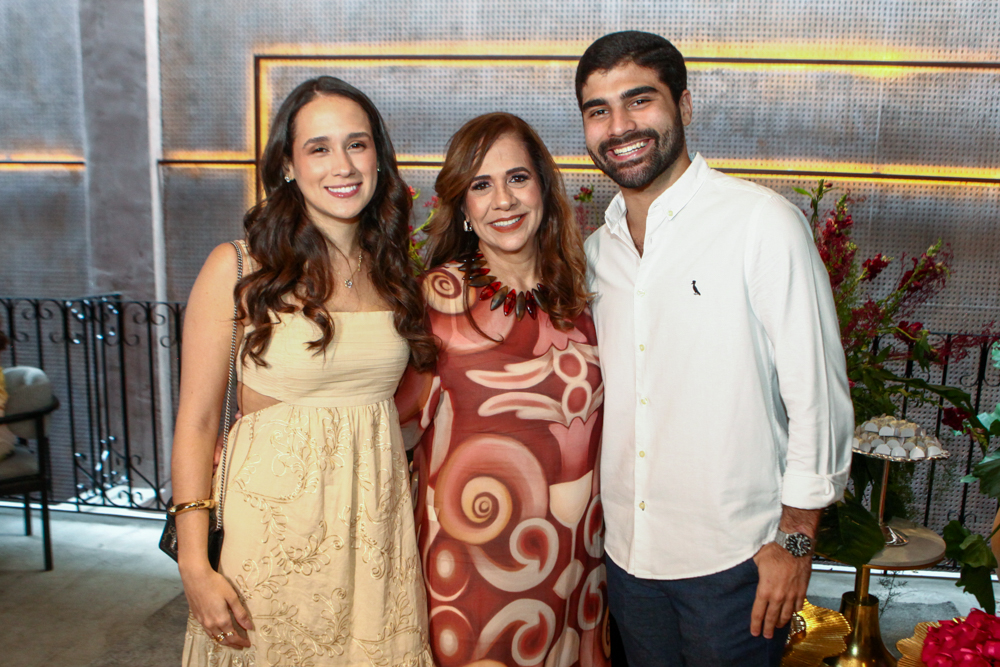 Paula, Martinha E Matheus Assunção (2)